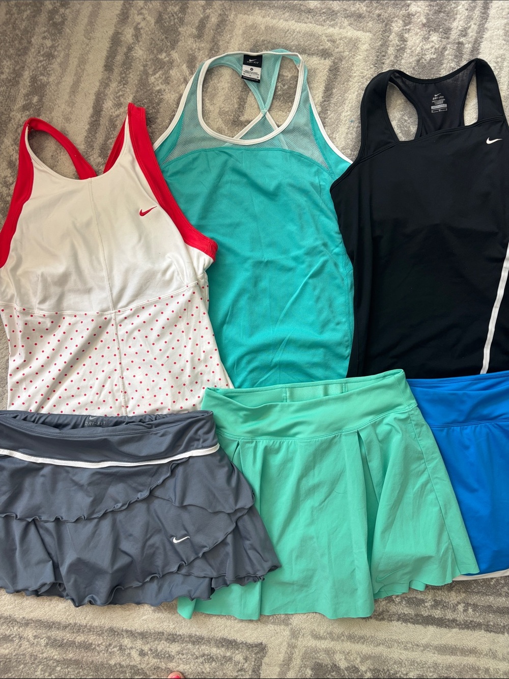 6 pc bundle lot Nike Mixed dri-fit Active Tank top & Skort skirt Sets size m